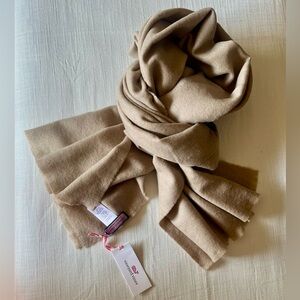 NWT Vineyard Vines Oversized camel Winter Wool Fringe Wrap Shawl Blanket Scarf